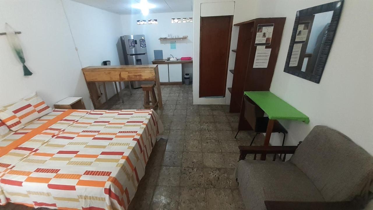 Rooms Palmeras Cahuita Eksteriør bilde
